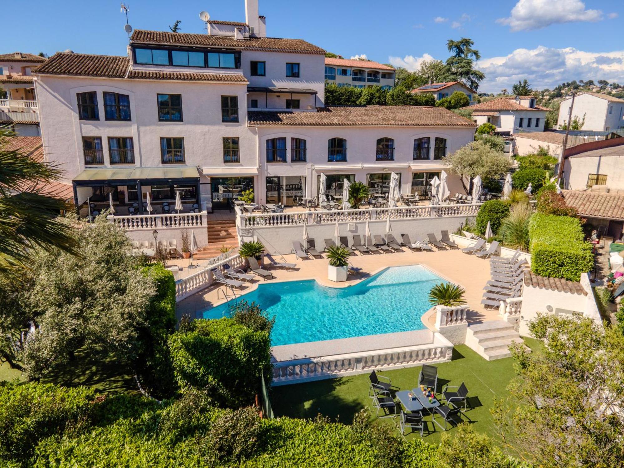 Hotel & Restaurant Perla Riviera Villeneuve-Loubet Exterior photo
